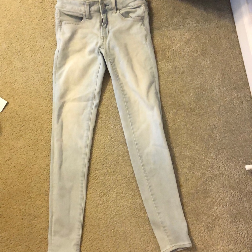 American Eagle size 2R lightwash jeggings